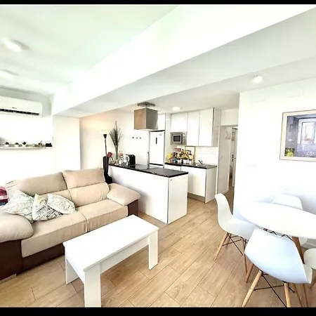 Al Lado De La Playa Apartament *